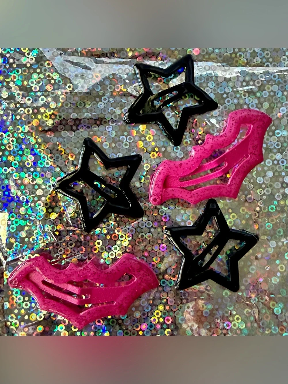 Set of 5 Goth Snap Metal Hair Clips Barrettes 🖤🦇🩷 3 Black Stars, 2 Pink Bats